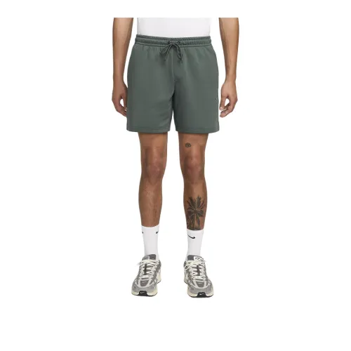 Nike Primary Fleece Men's 7' Dri-FIT Uv Unlined Performance Shorts