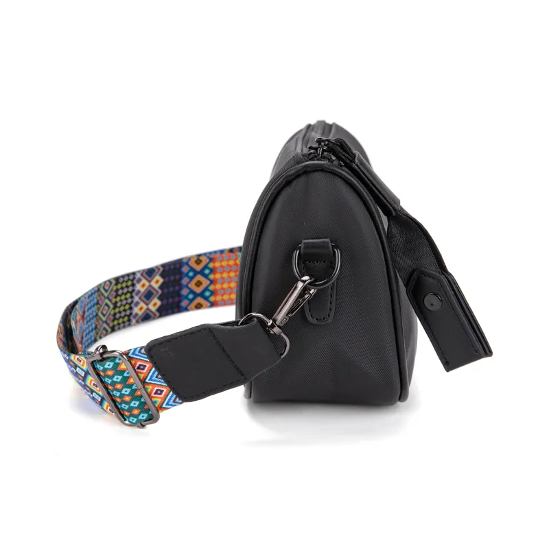 TAKI Oxford Crossbody Bags Regular Unisex Black-10