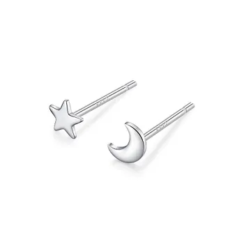 Blooming Petals S925 Silver Stud Earrings Unisex