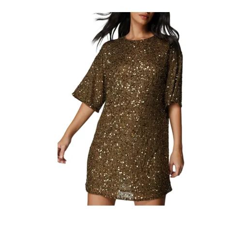 NASTY GAL Cluster Sequin Slouch Shift Dress Short-Sleeved Dresses Women's Gold