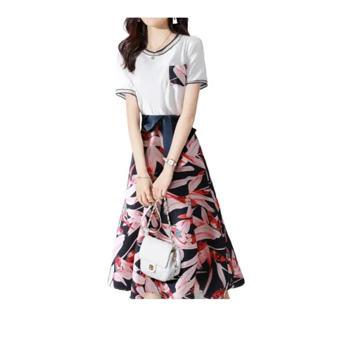 XWI Short-Sleeved Dresses Women's White Top With Red Flowers At The Bottom
