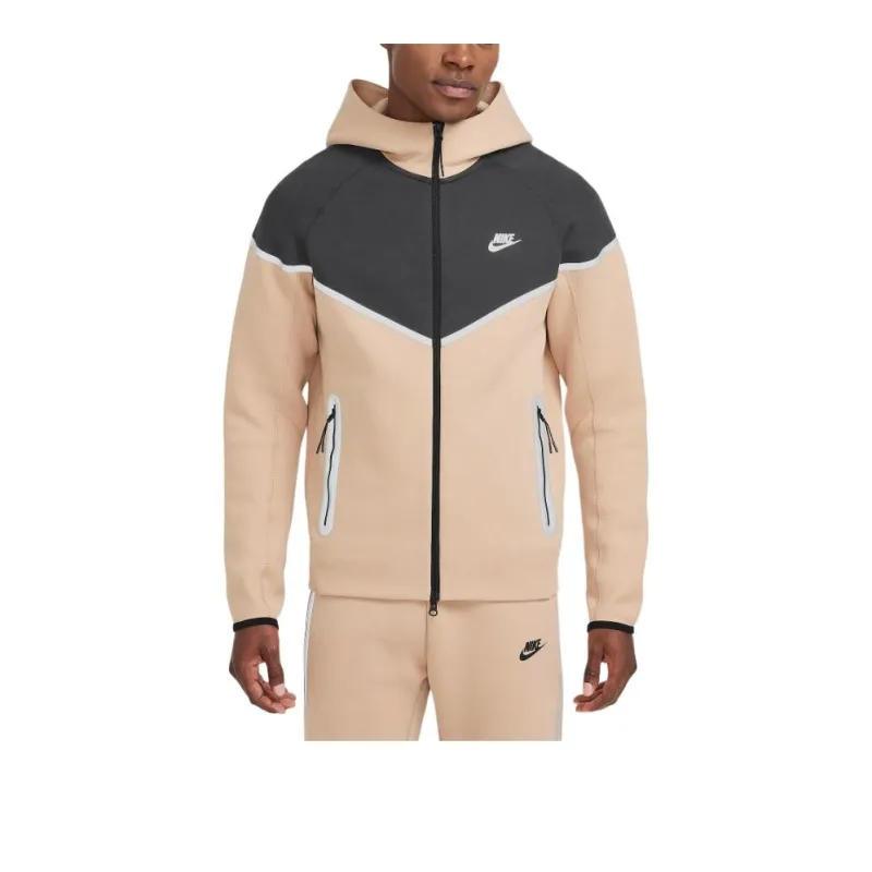 Nike Jackets & Coats Men's Beige-1