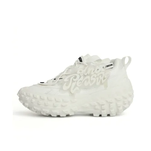 PAIN OR PLEASURE Kids Lifestyle Shoes Antique White Teenagers