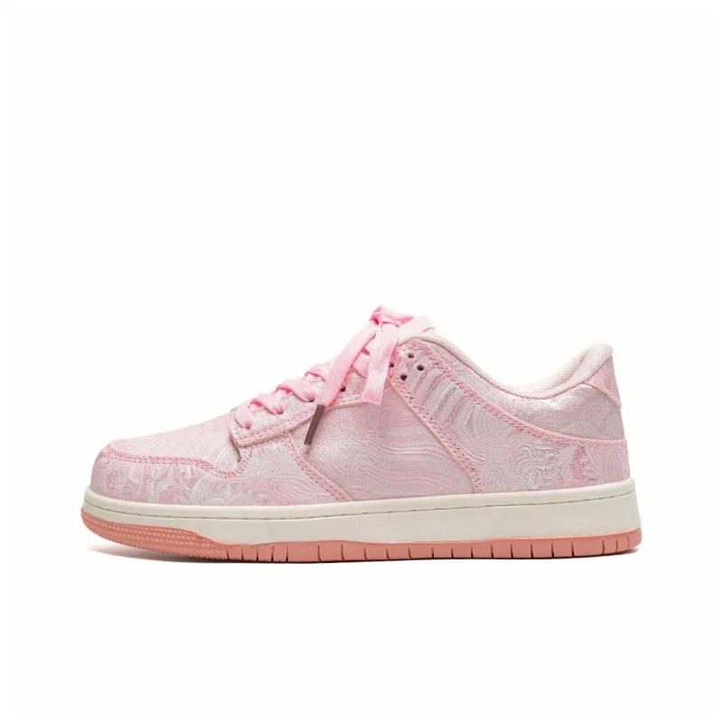 KAAVER OTTO Anti Slip And Wear Resistant Lightweight Balance Low Top Skateboard Shoes Unisex White Peach Pink-1