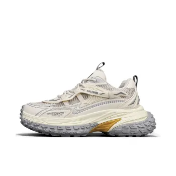 NFL Wear Resistant Breathable Height Increasing Slip Resistant Low Top Casual Shoes Unisex Beige