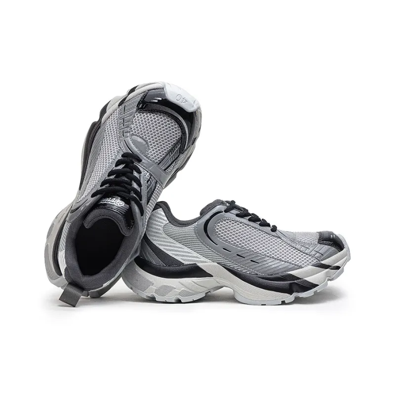 HOKA Men's Clifton 7 Shoes in Eggnog Shifting Sand