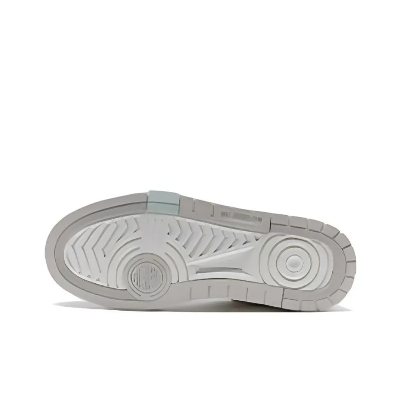 XTEP Sky Ridge 4.0 Slip Resistant Low Top Skateboard Shoes Women's White Beige-3