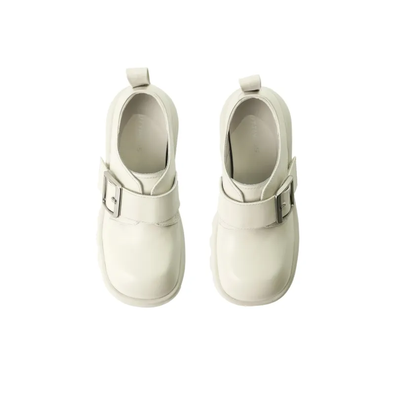 NUTTINESS Loafers Women's Black/White-3