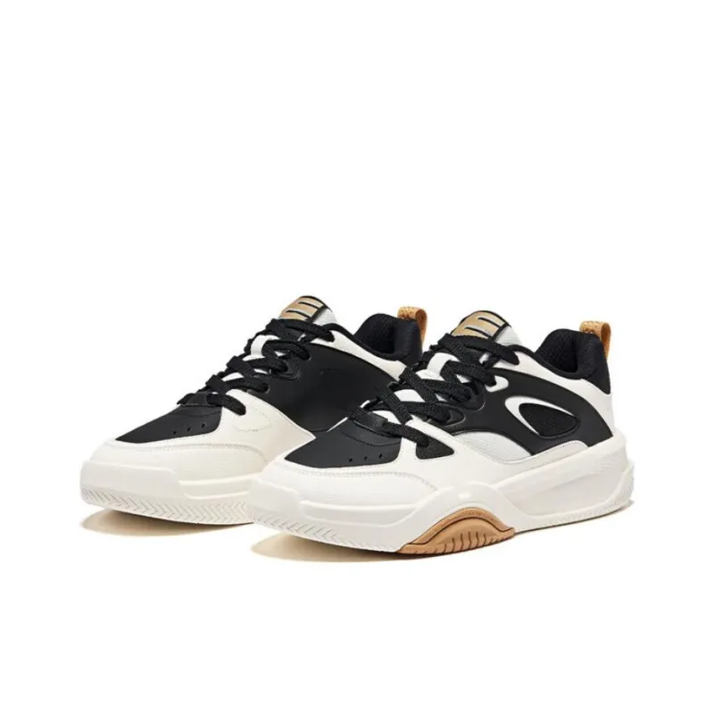 Erke Wear Resistant Lightweight Height Increasing Low Top Skateboard Shoes Men's Black White-2