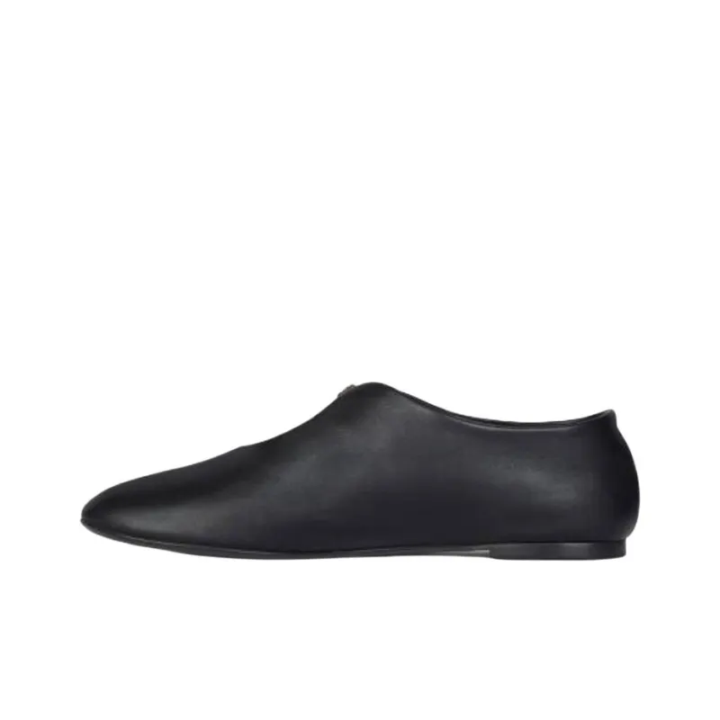 Givenchy 4G Liquid Casual Single Shoes Women's Black-0