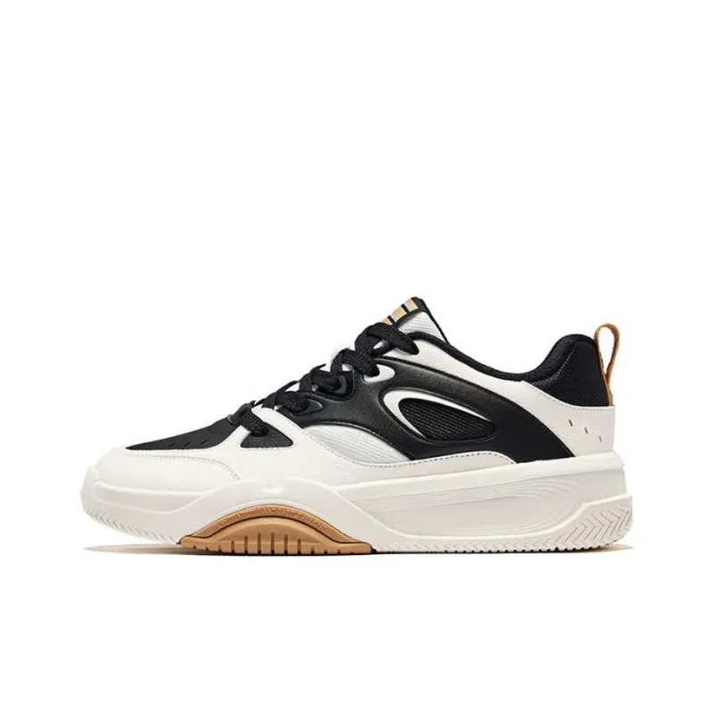 Erke Wear Resistant Lightweight Height Increasing Low Top Skateboard Shoes Men's Black White-0