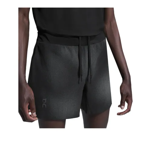 On Lightweight Shorts Lumos Sports Shorts Men's Black