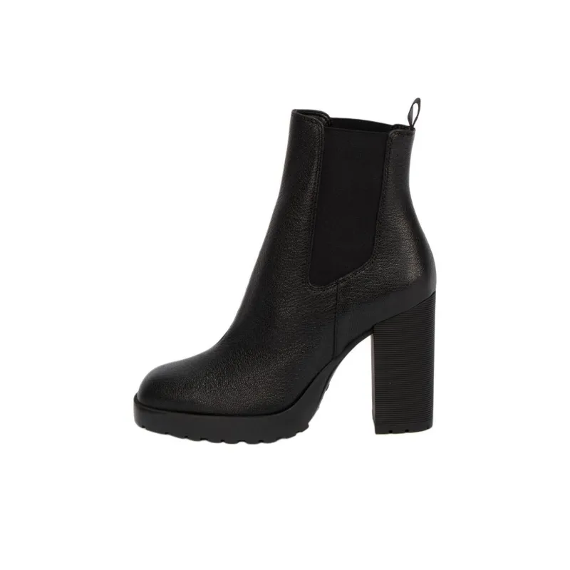 HOGAN Chelsea Pointed Toe Boots Women's-0