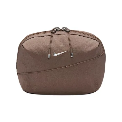 Nike Aura Crossbody Bag 2L