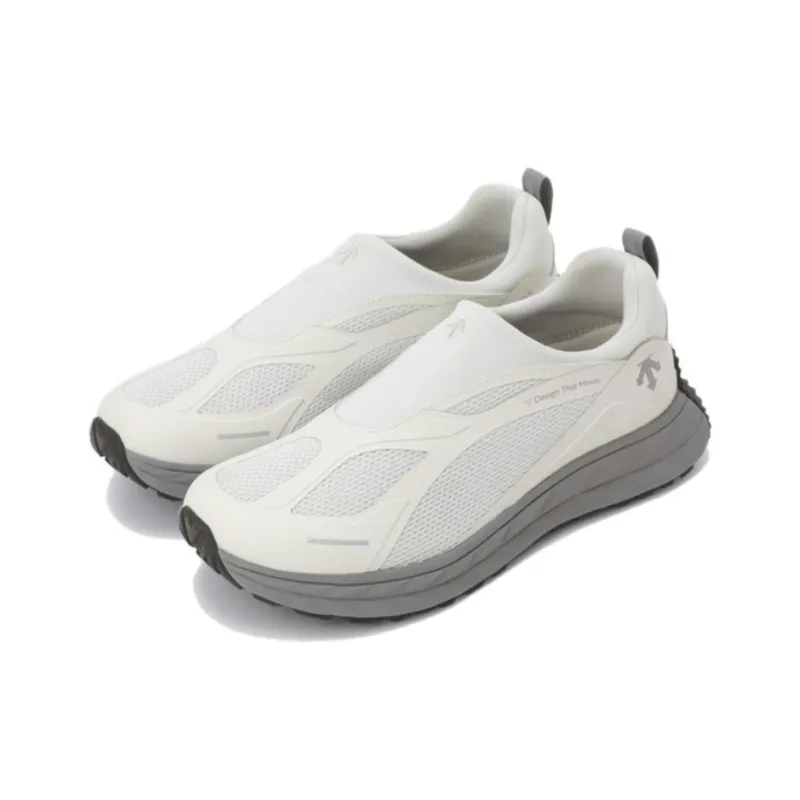 DESCENTE Terrain D Anti Slip Wear Resistant Low Top Casual Running Shoes Unisex White-1