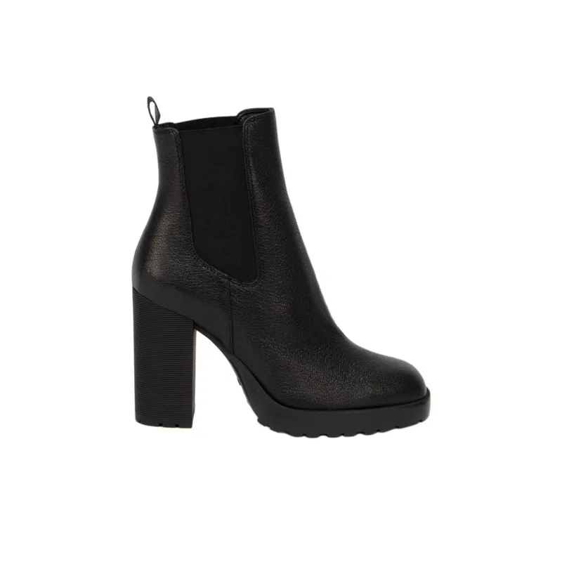 HOGAN Chelsea Pointed Toe Boots Women's-1