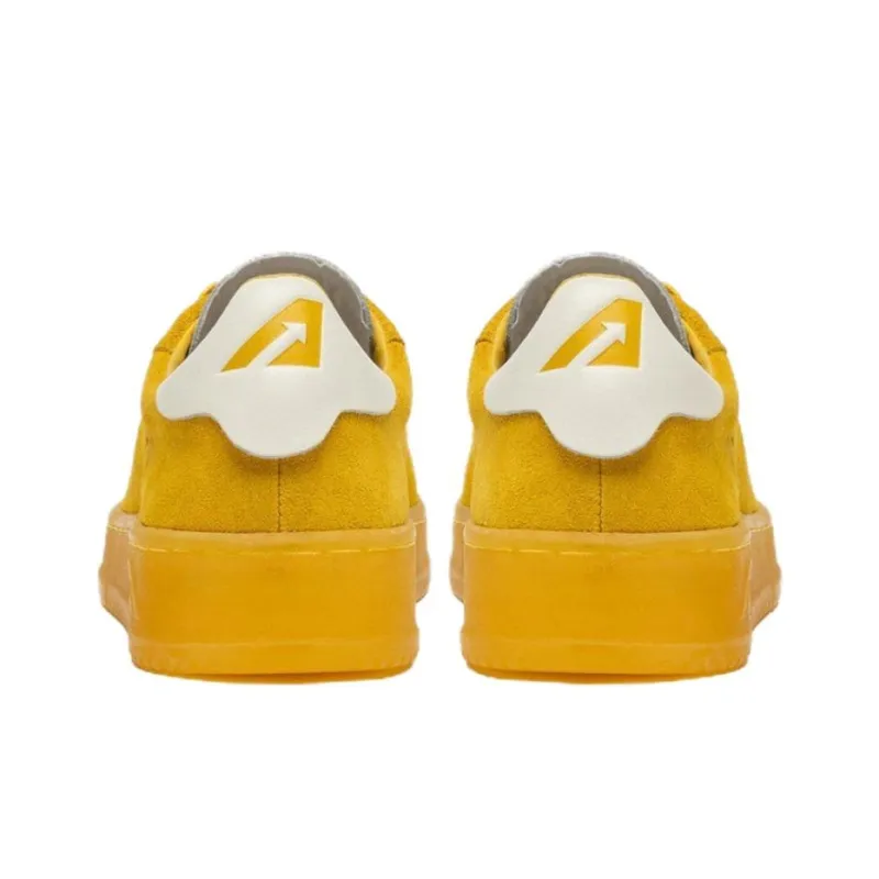 AUTRY Dallas Slip Resistant Low Top Skateboard Shoes Women's Yellow-4