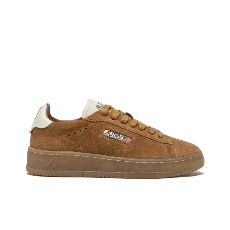 AUTRY Dallas Slip Resistant Low Top Skateboard Shoes Women's Brown-1