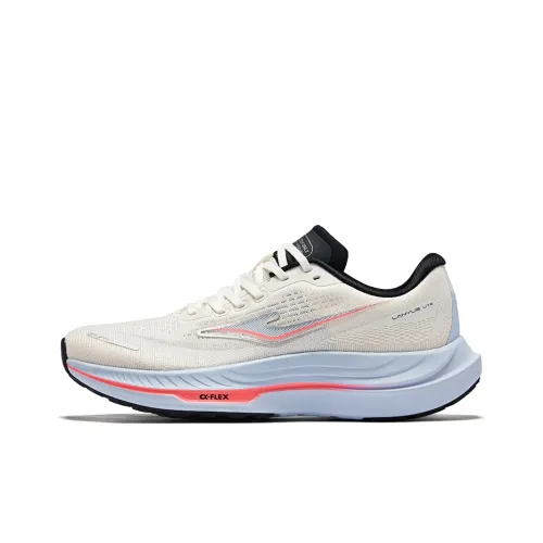 Erke Cushioning Lightweight Rebound Low Top Casual Running Shoes Men's Microcrystal White/Jet Black