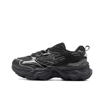 XTEP Cushioned Slip Resistant Breathable Low Top Chunky Sneakers Men's Black