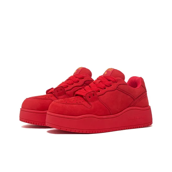 WANDER AROUND Cushioning Height Increase Low Top Skateboard Shoes Women's Red-2