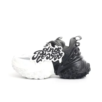 PAIN OR PLEASURE Low Top Chunky Sneakers Unisex Black And White Differentiation