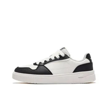 Erke Coverage Anti Slip And Wear Resistant Low Top Skateboard Shoes Women's White Black