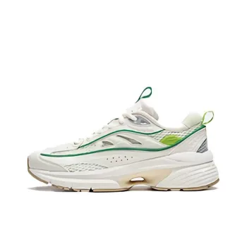 LiNing Wear Resistant Breathable Height Increasing Low Top Casual Shoes Women's Ecru