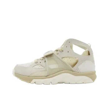 Nike Air Trainer Huarache Sail