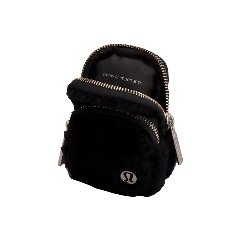Lululemon Textured Brushed Coin Purse Extra Small Unisex Black-1