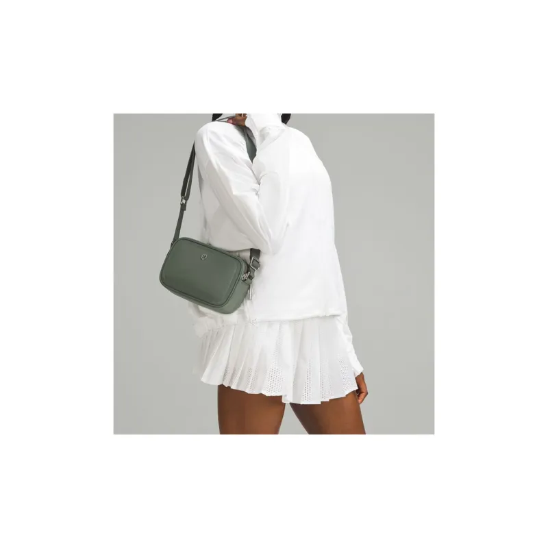 Lululemon Recycled Nylon Camera Bag, Shoulder Bag, Crossbody Bag Regular Unisex Gray Eucalyptus-3