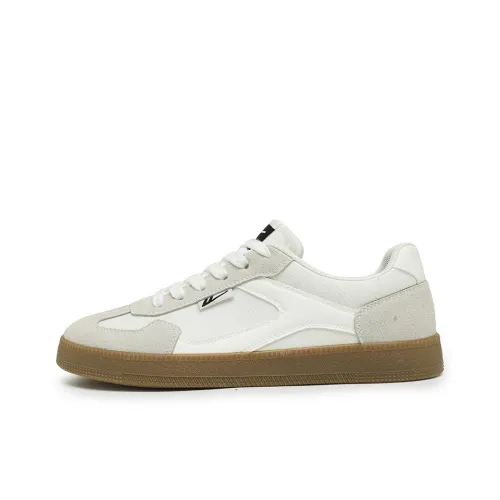 NANJIREN Coverage Slip Resistant, Abrasion Resistant, Lightweight Low Top Skateboard Shoes Womens