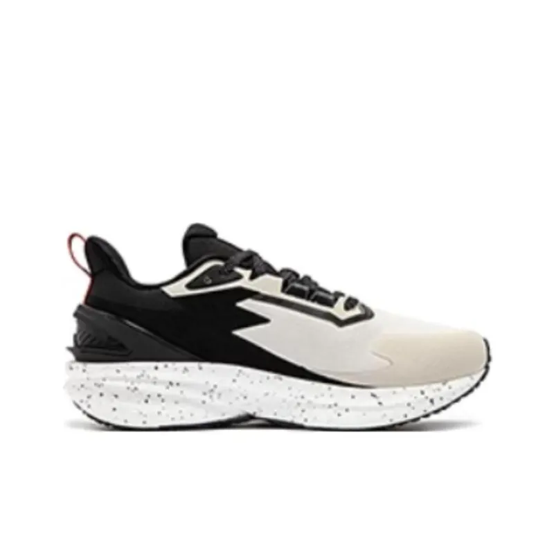 361° Rainproof Screen 8.0 Cushioned Slip Resistant Low Top Running Shoes Men's Beige Black-1