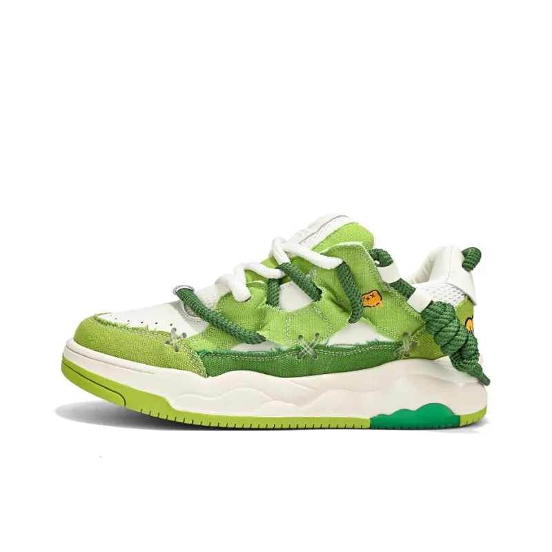 KAAVER OTTO Cushioned Wear-Resistant Height Increasing Low-Top Skateboard Shoes Unisex-8