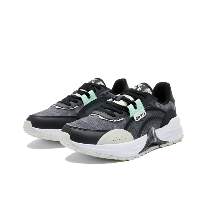 QIAODAN Anti Slip Wear Resistant Low Top Casual Shoes Men's Black-2