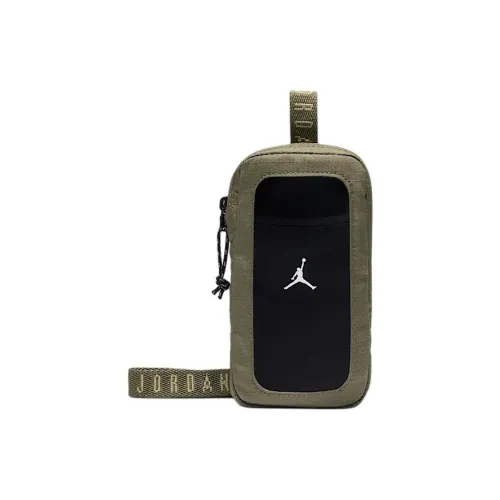 Jordan Polyester Cell Phone Pouch Unisex Green