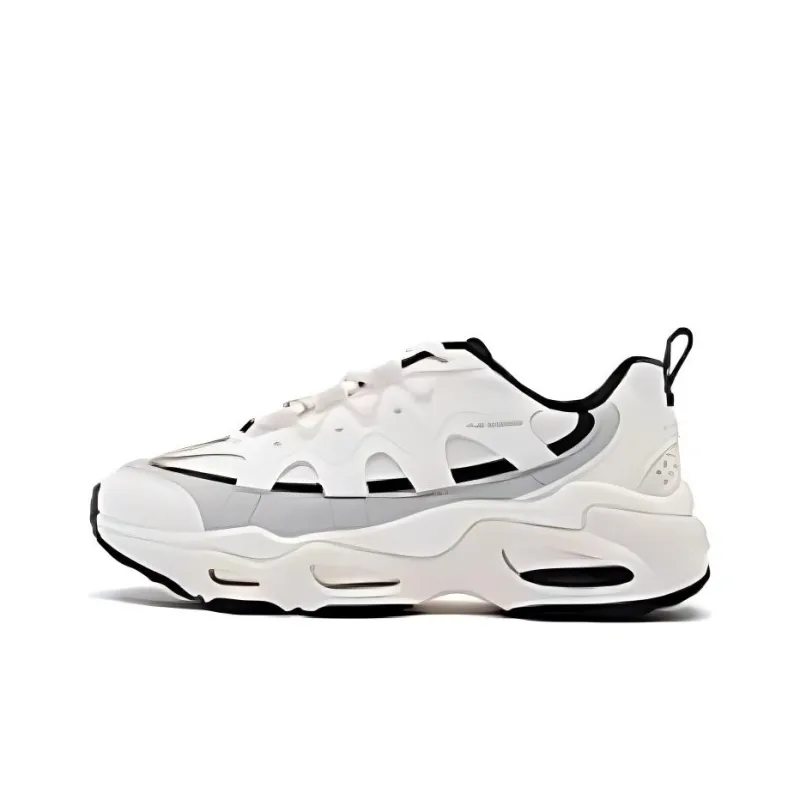 QIAODAN Slip Resistant And Breathable Low Top Chunky Sneakers Women's Ivory/Black-0