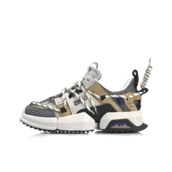 LiNing Pan Gu Trek New York Fashion Apparel Week Non slip Lightweight Low Top Chunky Sneakers Women's Khaki Brown 2019