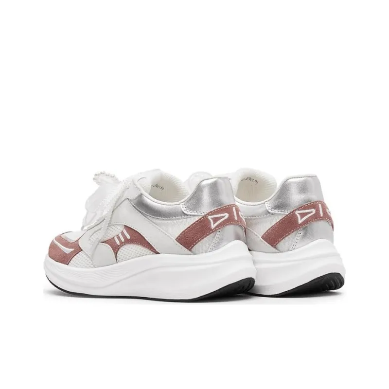 Staccato Butterfly Island Collection, Starlight Butterfly Low Top Casual Shoes Women's-6
