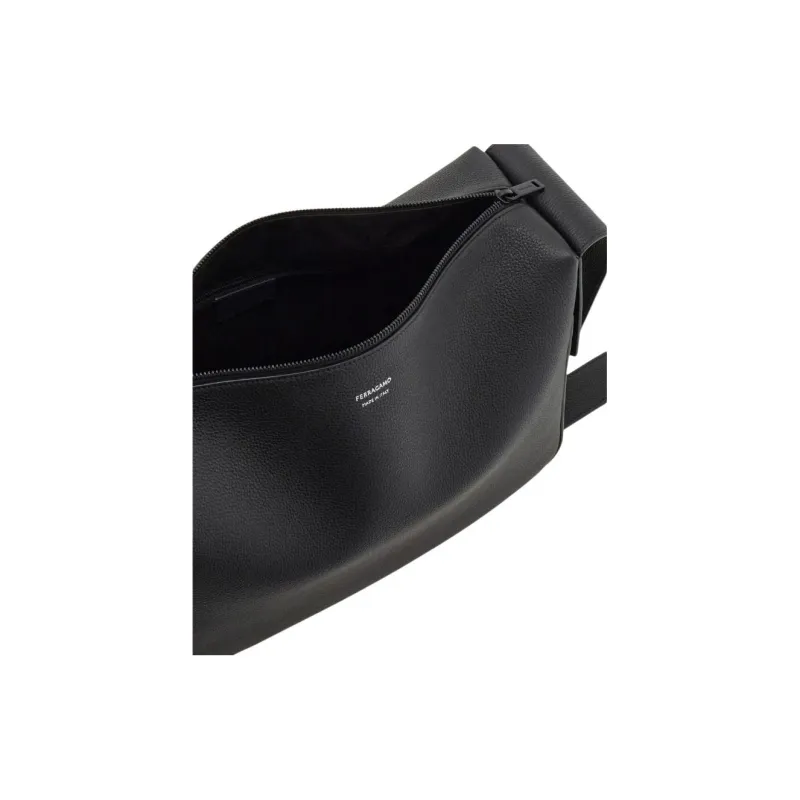 FERRAGAMO Calfskin Shoulder Bag Men's Black-4
