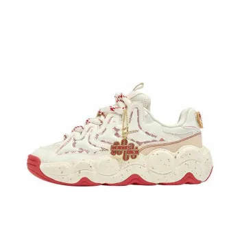 QIAODAN Get Rich Every Day Lightweight Coverage Cushioning Low Top Chunky Sneakers Women's Beige Red