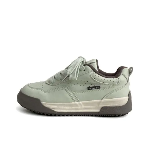 N6N8 Slip Resistant, Lightweight, And Breathable Low Top Skateboard Shoes Women's