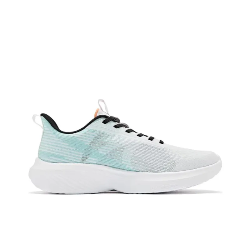 QIAODAN Cushioned Wear-Resistant Moisture-Wicking Low-Top Running Shoes Men's White Green-1