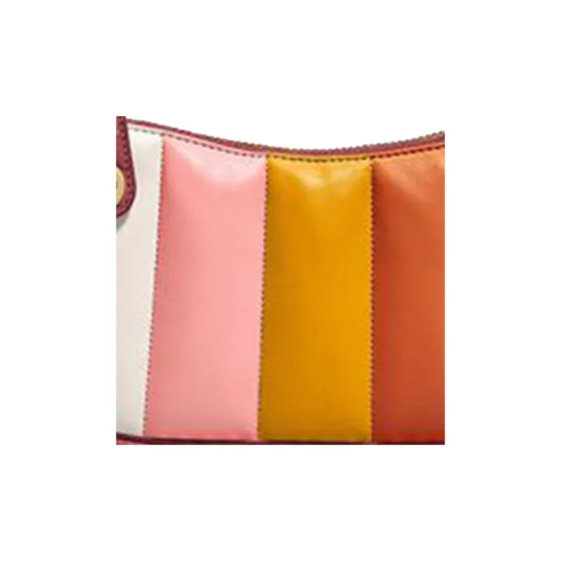 COACH Swinger Handbags-3