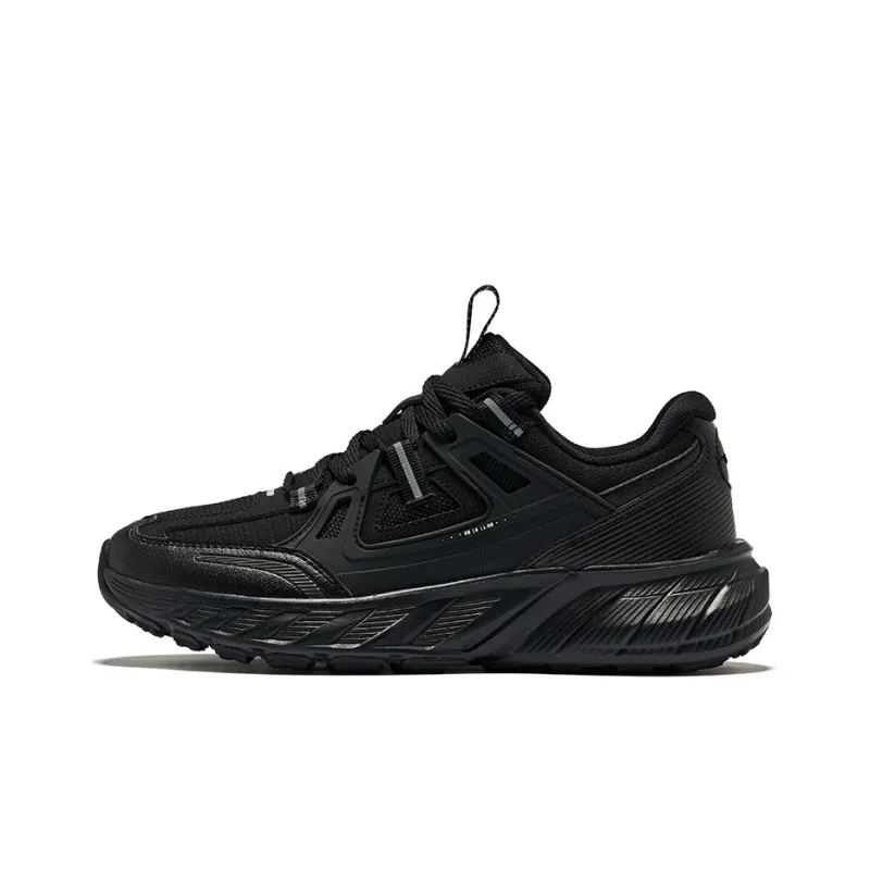 Erke Wilderness Lightweight Cushioning Rebound Low Top Casual Shoes Women's Jet Black-0