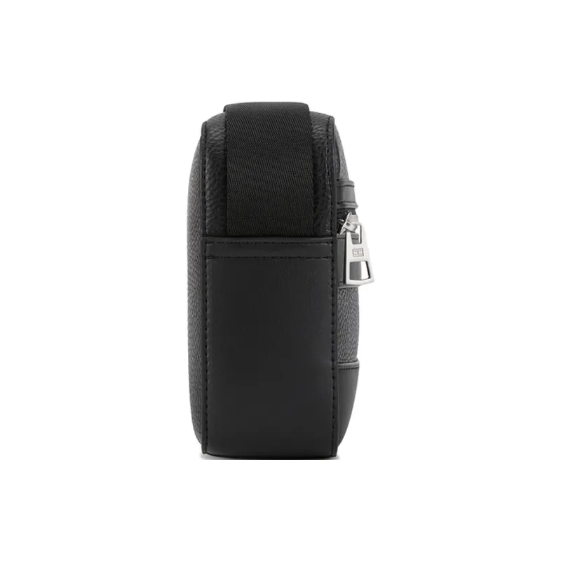 Tommy Hilfiger Central Reporter Messenger Bag-3