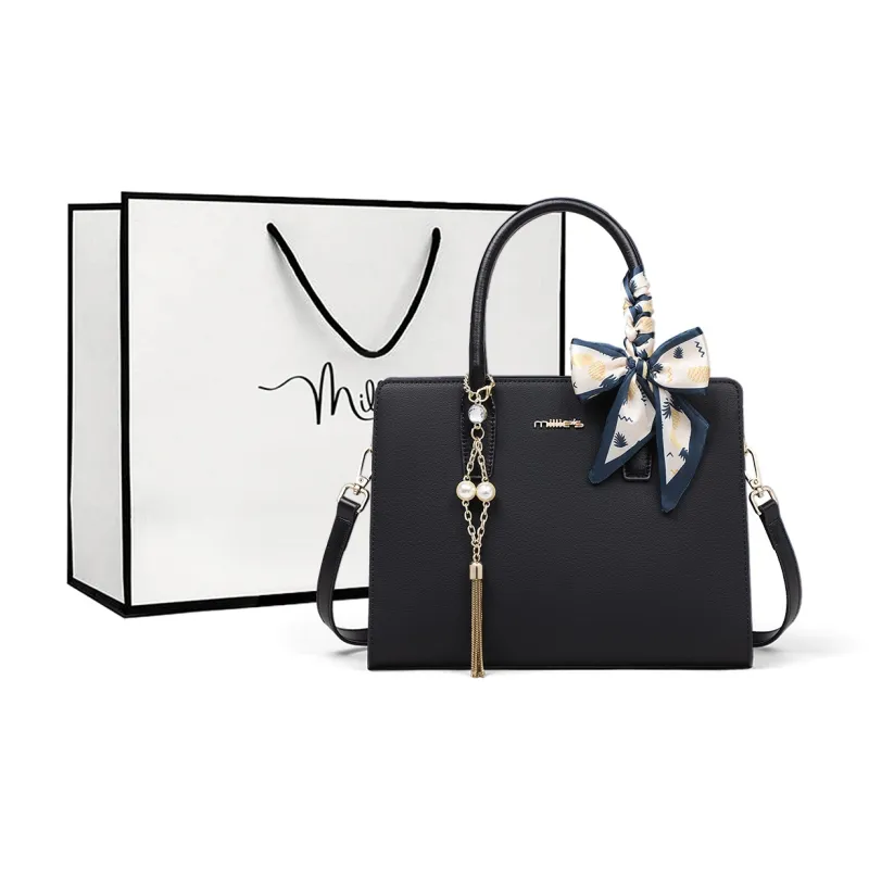 MILLIE'S Cow Leather Mom Bag Handbag Regular Women's Black-6
