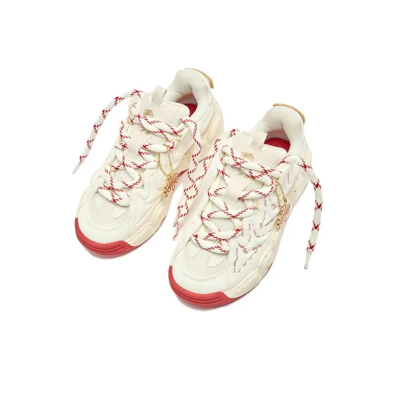 QIAODAN Get Rich Every Day Lightweight Coverage Cushioning Low Top Chunky Sneakers Women's Beige Red-2