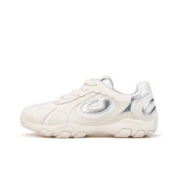 Joy&Mario Low Top Casual Shoes Women's Beige