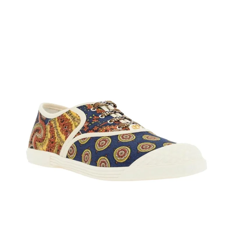 Valentino Garavani Bay By Bay Lace Up Sneakers-2